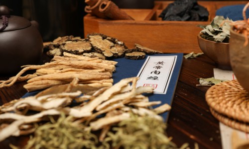现在的精神病院的病人都吃什么网 - 为你提供精神病院给病人吃什么药、精神病院伙食吃什么